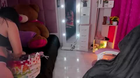 Amy Hoy69 online show from April 2026 09:34:01 PM