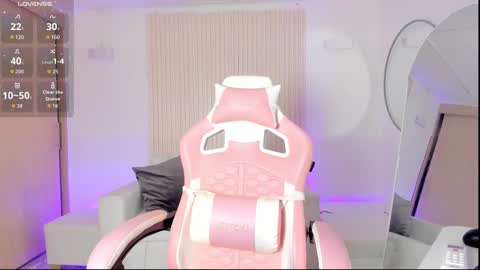 Emily online show from October 2025 02:24:02 PM