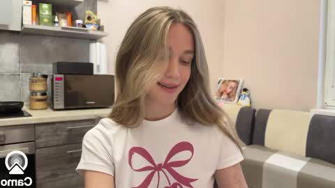 Snapshot of amy_meoww chatting on January 2025 11:20:02 AM amy_meoww online show from January 2025 11:20:02 AM