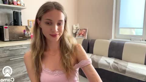 Snapshot of amy_meoww chatting on September 2025 01:15:01 PM amy_meoww online show from September 2025 01:15:01 PM