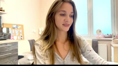 amy_meoww online show from April 2026 03:42:02 PM