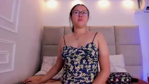 Snapshot of amyadams1 chatting on July 2026 05:01:01 AM Amy Adams online show from July 2026 05:01:01 AM