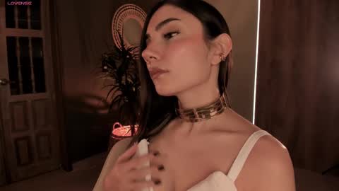 Amy Armstrong online show from March 2025 12:15:01 AM