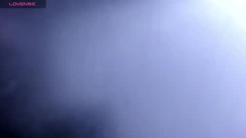Snapshot of amybarton chatting on May 2026 05:29:02 PM My name is AMY... Nice to meet you thumb up me please its important online show from May 2026 05:29:02 PM