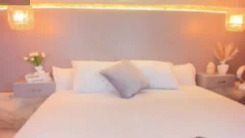 amy online show from March 2026 12:01:01 PM