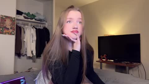 Amy online show from January 2025 02:35:01 AM