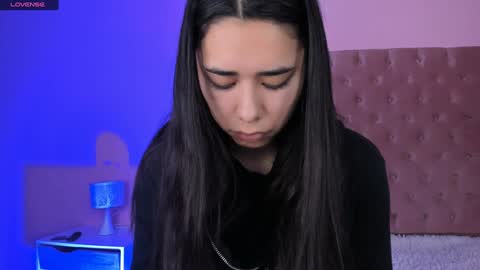 Amy ... Nice to meet u   thumb up me please its important online show from January 2025 08:40:01 AM