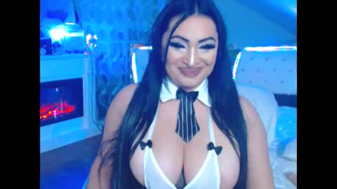 Snapshot of amyrarosera chatting on January 2025 11:27:02 PM Alimoonyia online show from January 2025 11:27:02 PM