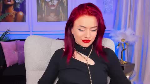 Snapshot of amyrayder chatting on November 2025 08:36:02 PM Mia online show from November 2025 08:36:02 PM