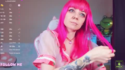 Amy Rose online show from May 2026 06:16:02 PM