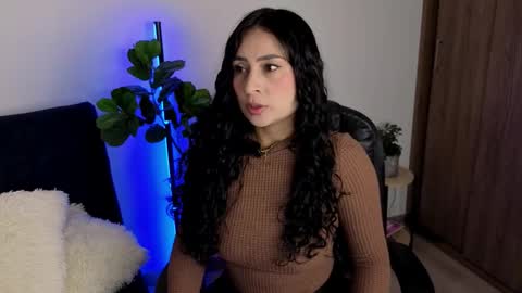 Aleja  online show from March 2026 11:19:02 PM