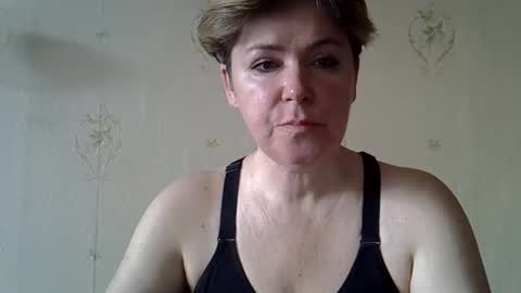 amyvalentine1 online show from April 2026 06:03:01 AM