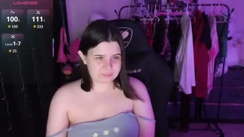 Snapshot of amyvibes chatting on June 2026 06:20:01 PM amyvibes online show from June 2026 06:20:01 PM