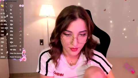 amyvilvet online show from November 2025 06:14:01 PM