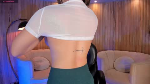 Snapshot of amywalker_ chatting on January 2025 10:29:02 AM AMY WALKER online show from January 2025 10:29:02 AM