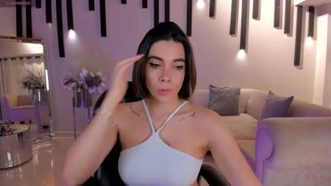 Snapshot of amywalker_ chatting on February 2025 10:18:02 AM AMY WALKER online show from February 2025 10:18:02 AM