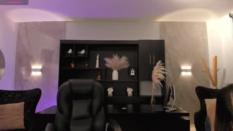 Snapshot of amywalker_ chatting on March 2025 10:13:02 AM AMY WALKER online show from March 2025 10:13:02 AM