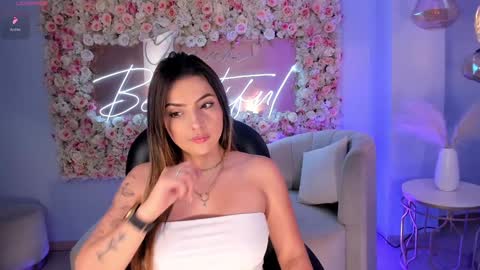 Snapshot of amywoods chatting on January 2025 10:22:02 PM online show from January 2025 10:22:02 PM