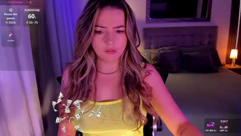 Snapshot of amywoods chatting on September 2025 09:37:01 PM online show from September 2025 09:37:01 PM