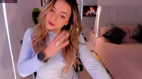 Snapshot of amywoods chatting on June 2026 12:57:02 PM online show from June 2026 12:57:02 PM