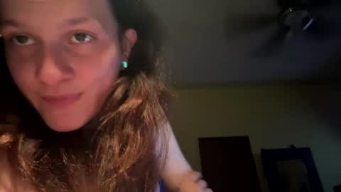 Snapshot of an_e333 chatting on October 2025 06:33:01 AM an_e333 online show from October 2025 06:33:01 AM