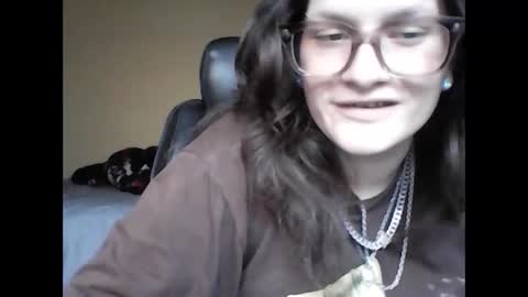 Snapshot of an_e333 chatting on October 2025 11:38:02 PM an_e333 online show from October 2025 11:38:02 PM