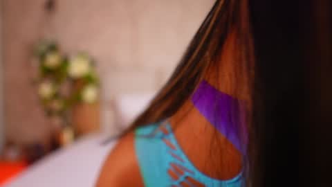 Ana  online show from February 2026 05:03:02 AM