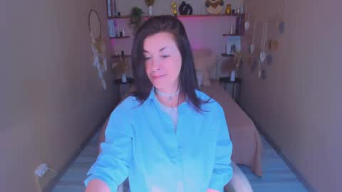 Snapshot of ana_mills chatting on May 2026 10:10:01 AM Ana online show from May 2026 10:10:01 AM