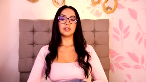 Snapshot of ana_riveros chatting on May 2026 08:27:01 PM online show from May 2026 08:27:01 PM