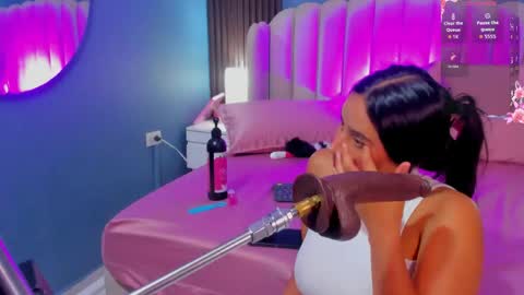 Snapshot of ana_sinclair chatting on April 2026 04:02:02 AM Ana Maria online show from April 2026 04:02:02 AM