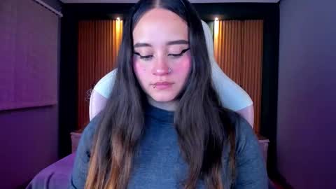 Snapshot of ana_taylor2 chatting on September 2025 08:43:01 PM Ana online show from September 2025 08:43:01 PM