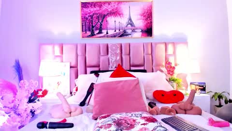 anaa_bellaa online show from November 2025 12:15:02 PM