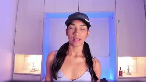 anaacollins_ online show from February 2026 11:37:01 AM