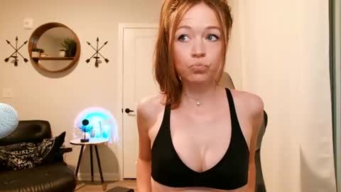 Snapshot of anabelleleigh chatting on July 2026 01:58:33 AM Anabelleleigh online show from July 2026 01:58:33 AM