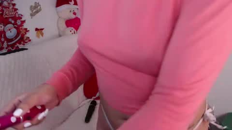 Ana online show from December 2024 10:01:01 AM