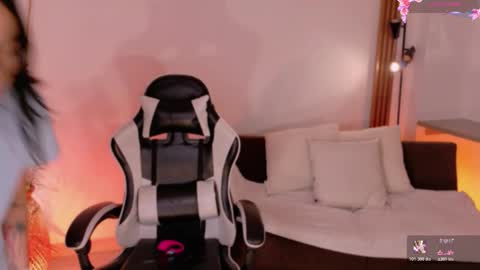 ANABEL WOLF  online show from March 2026 01:44:01 PM