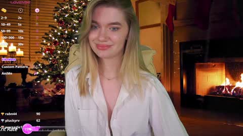 Snapshot of anacondaon chatting on December 2024 06:23:02 PM Nika online show from December 2024 06:23:02 PM