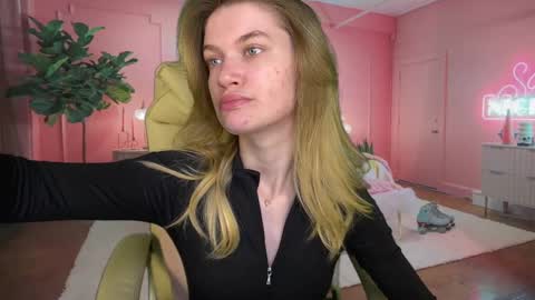 Snapshot of anacondaon chatting on March 2025 07:24:01 AM Nika online show from March 2025 07:24:01 AM