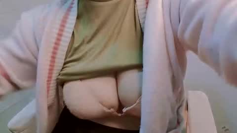 anacutieee online show from February 2026 02:04:02 AM