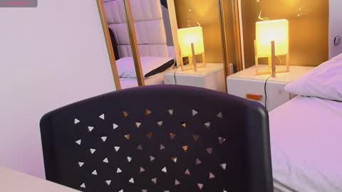 Anahi  online show from October 2025 07:35:02 PM