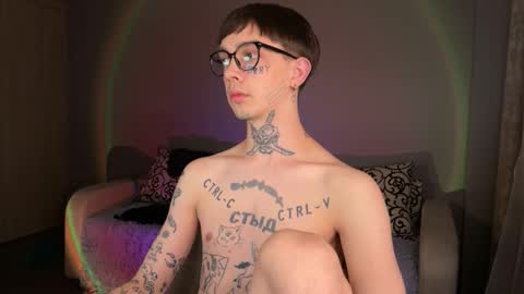 Snapshot of anahori_simon chatting on September 2025 01:05:02 AM simon online show from September 2025 01:05:02 AM