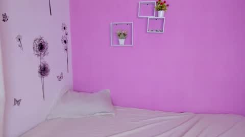 Snapshot of anahys_wallac chatting on November 2025 04:11:02 AM anahys online show from November 2025 04:11:02 AM