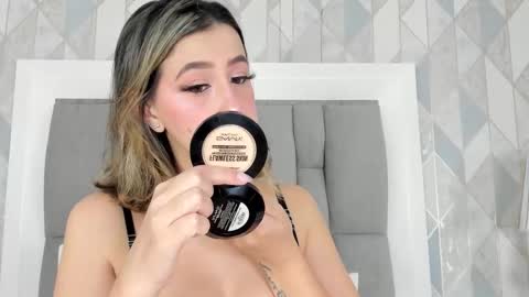   online show from October 2025 11:33:02 AM