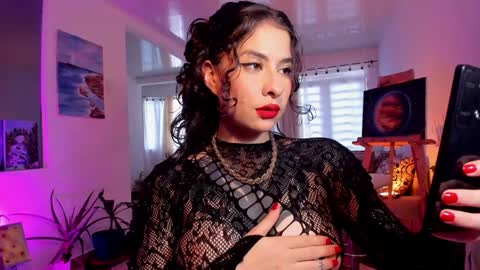 Mariana  online show from January 2025 03:28:02 PM