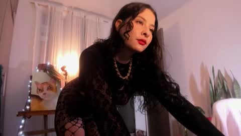 Mariana  online show from December 2025 03:29:02 PM