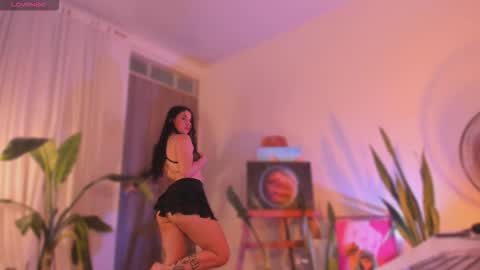 Mariana  online show from March 2026 03:37:02 PM