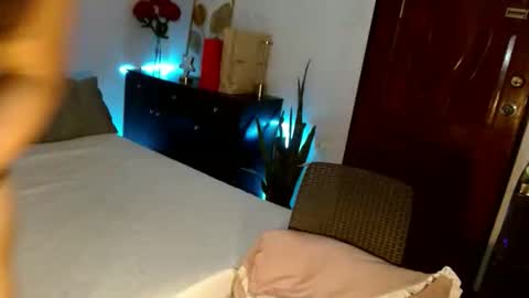 Thena online show from January 2026 09:52:01 PM