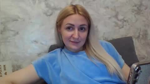 analqueen2024 online show from September 2025 11:58:01 AM
