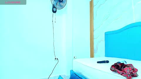 A N A P A U L A online show from September 2025 06:07:01 AM