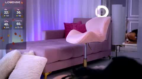 Anna online show from October 2025 09:23:01 PM